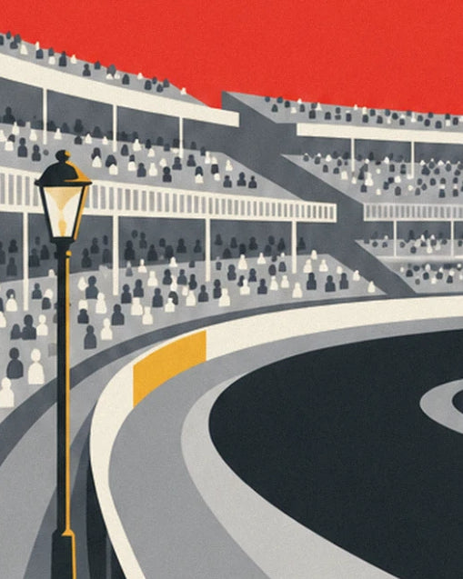 Tribunes bondées de spectateurs et lampadaire noir et or, au bord de la piste courbe