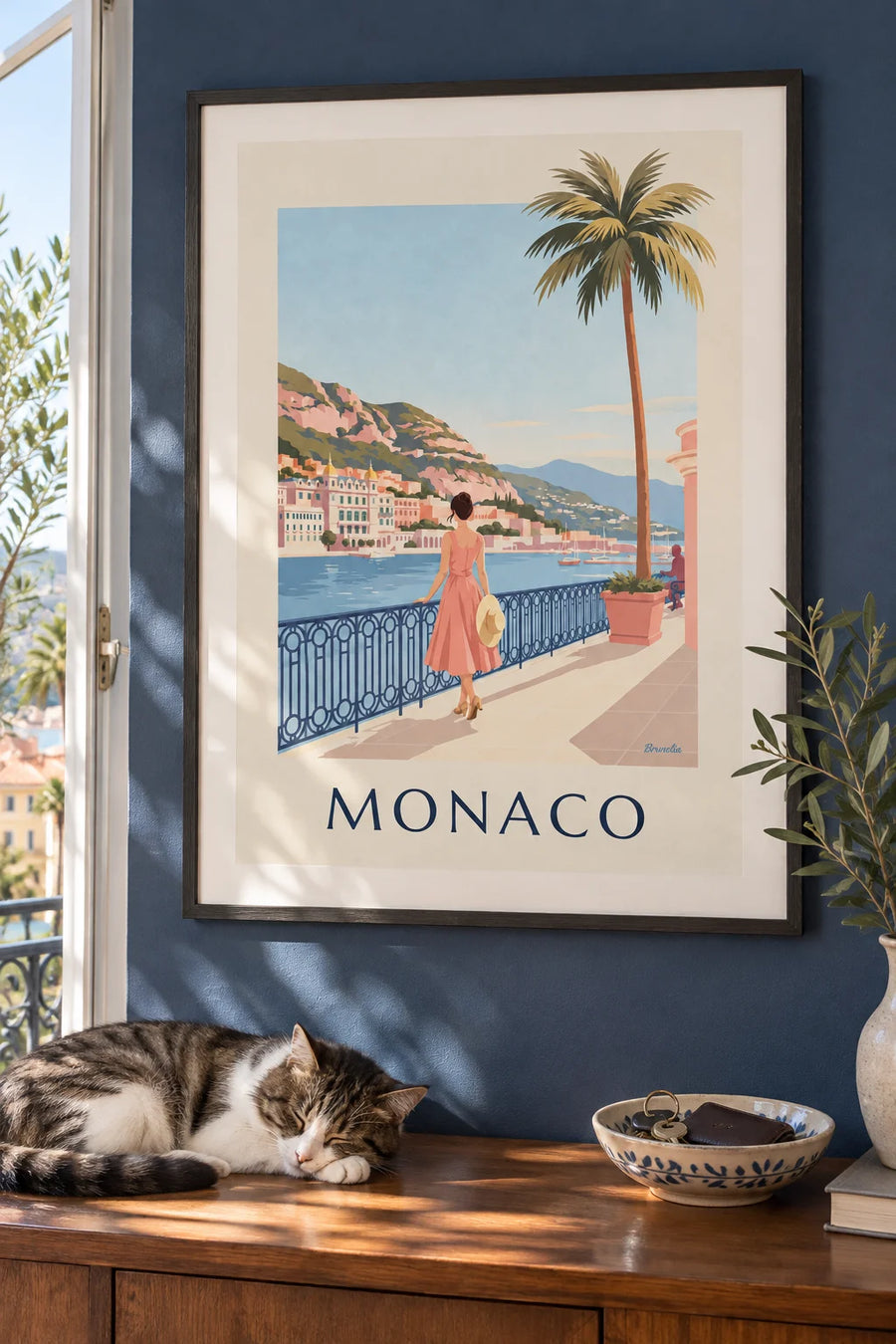 Affiche femme élégante face au port de Monte-Carlo à Monaco : encadrée au mur