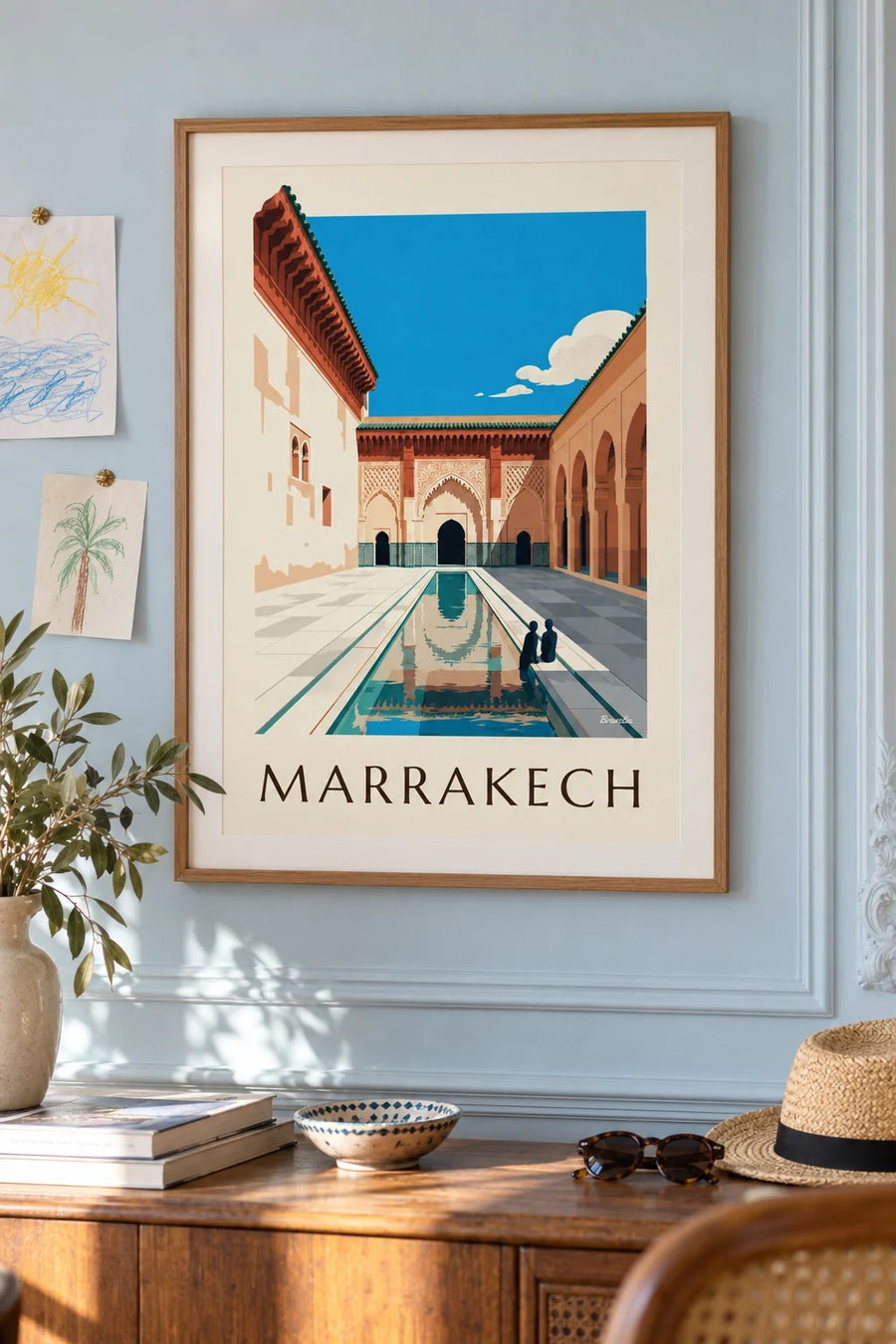 Affiche cour de la médersa Ben Youssef à Marrakech : encadrée au mur