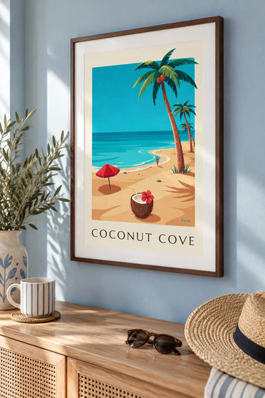 Affiche cocktail servi dans une noix de coco sur une plage tropicale : encadrée au mur