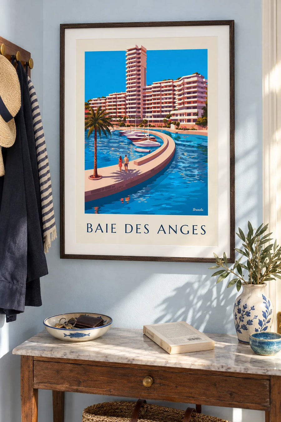 Affiche marina Baie des Anges à Villeneuve-Loubet : encadrée au mur